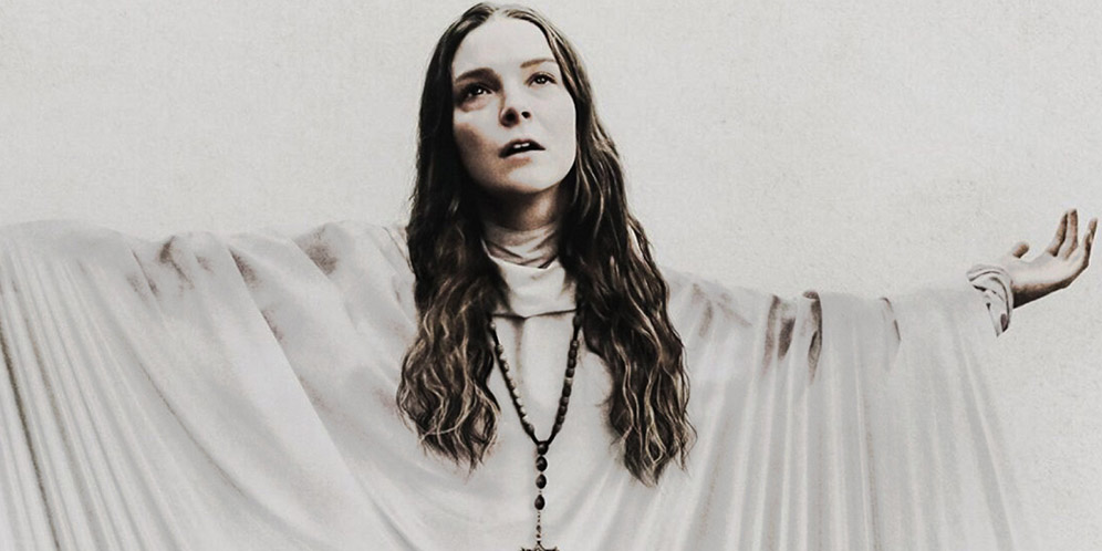 Saint Maud, Pesaing Hereditary & Midsommar?